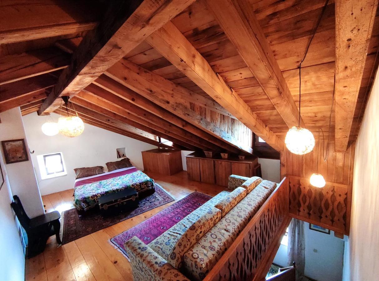 Charming Bohemian House In Perastヴィラ エクステリア 写真