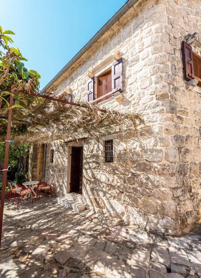 Charming Bohemian House In Perastヴィラ エクステリア 写真