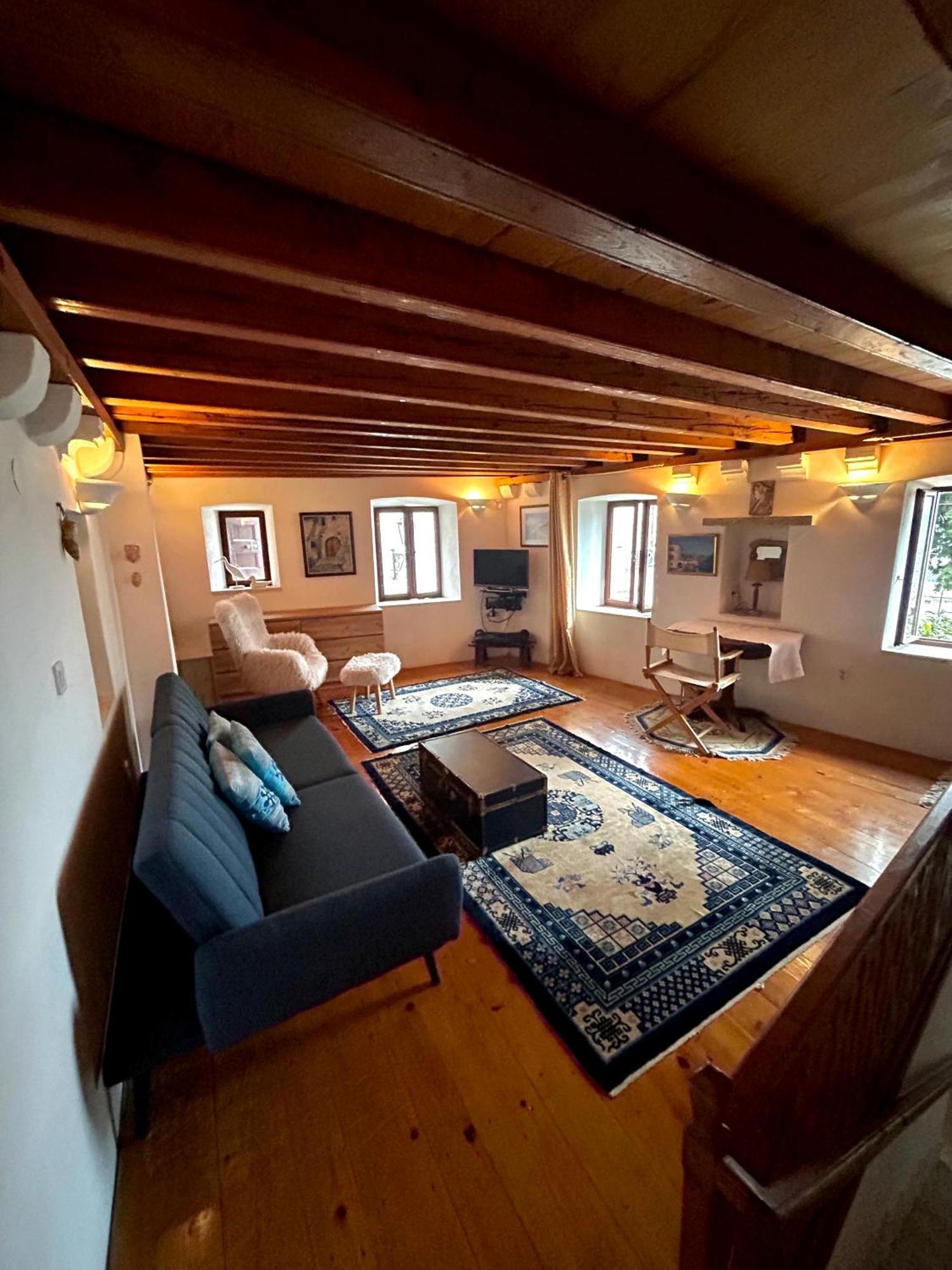 Charming Bohemian House In Perastヴィラ エクステリア 写真